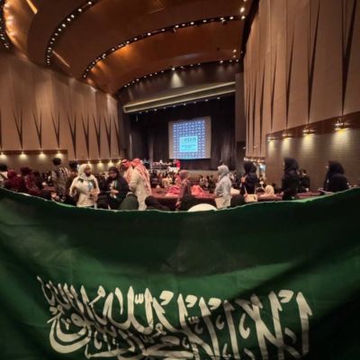 شادن البلوي الميدالية الذهبية في رومانيا 2025 | ابتكار يرفع كفاءة الخلايا الشمسية