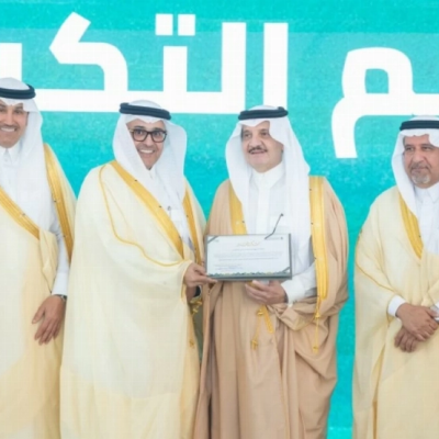 أمير الشرقية يدشن جسر صفوى رأس تنورة البحري الجديد