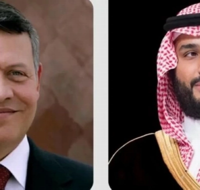 ولي العهد وملك الأردن يبحثان مستجدات المنطقة والتهدئة