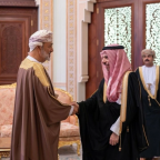 سلطان عُمان يستقبل وزير الخارجية: تعزيز الشراكة والتعاون