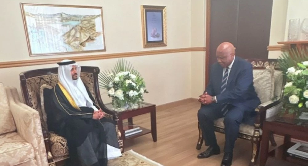 السفير فيصل الحربي يقدم أوراق اعتماده لملك ليسوتو