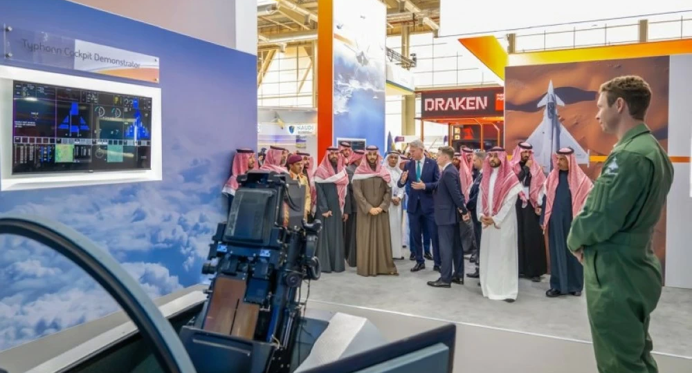 وزير الدفاع يفتتح معرض الدفاع العالمي 2026 بالرياض