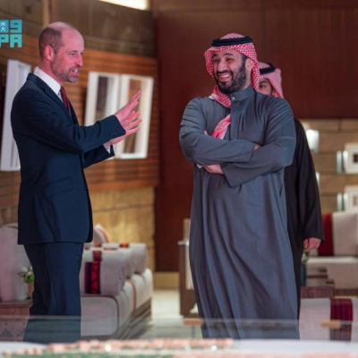 ولي العهد يصطحب الأمير ويليام في جولة تاريخية بالدرعية