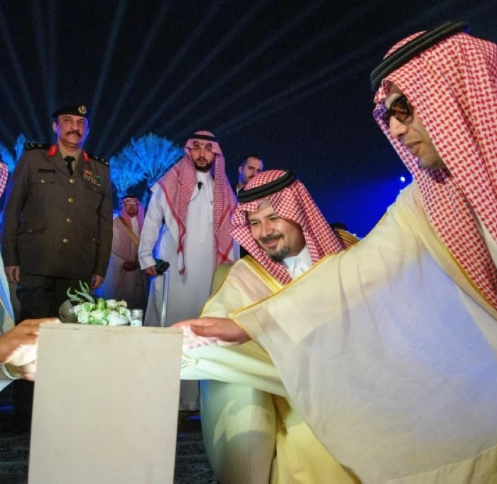 أمير المدينة يدشن مشروع على خطاه لإحياء درب الهجرة النبوية