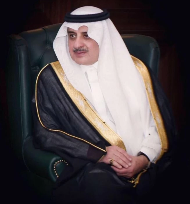 أمير تبوك يشيد بتبرع القيادة السخي عبر منصة إحسان