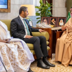 أمير الرياض يستقبل السلك الدبلوماسي للتهنئة برمضان نيابة عن القيادة