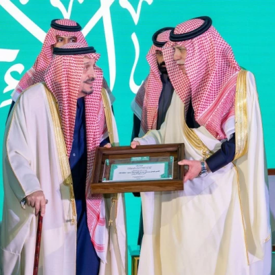 أمير الرياض يُكرّم المحسنين عبر منصة إحسان ويدشّن مبادرة براعم