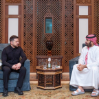 لقاء ولي العهد ورئيس أوكرانيا لبحث أزمات الشرق الأوسط