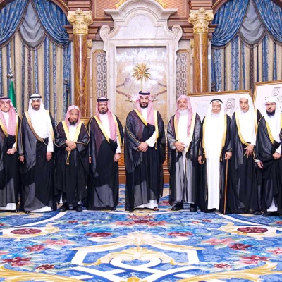 ولي العهد يتسلم تكريم الملك لدعمه جمعيات تحفيظ القرآن الكريم