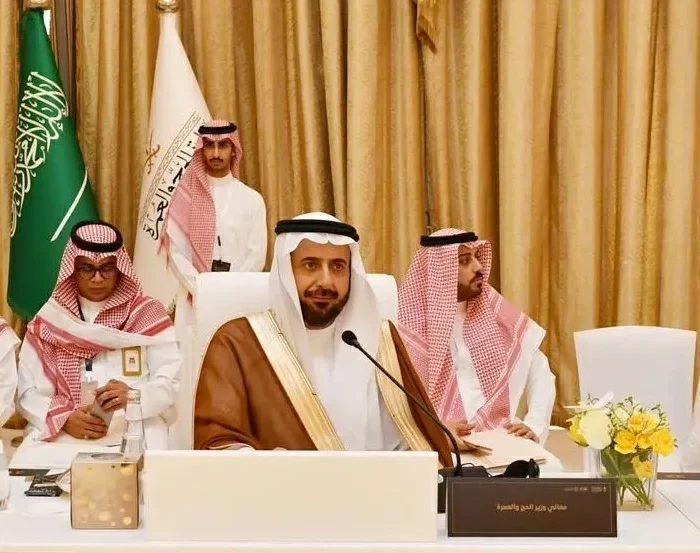 لقاء وزير الحج والعمرة مع رؤساء مكاتب شؤون الحجاج