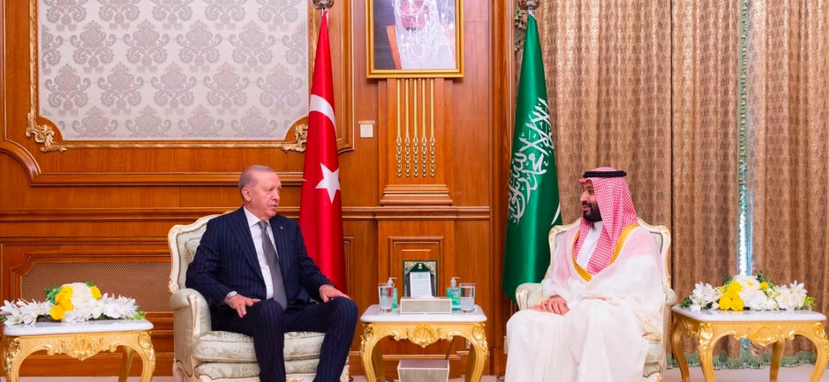 تطور العلاقات السعودية التركية: لقاء ولي العهد وأردوغان