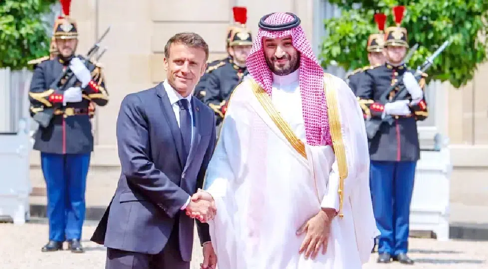 زيارة ولي العهد لفرنسا: شراكة إستراتيجية وبحث قضايا المنطقة