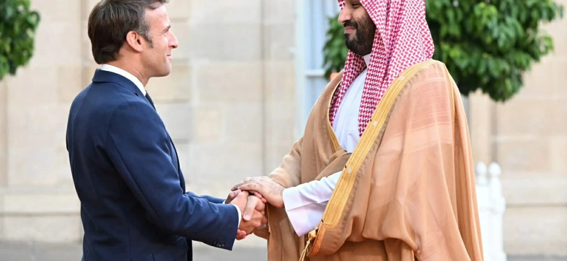 زيارة ولي العهد إلى باريس: شراكة إستراتيجية ورياضات إلكترونية