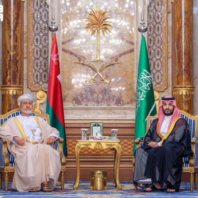 تفاصيل لقاء ولي العهد وسلطان عمان لبحث أمن المنطقة
