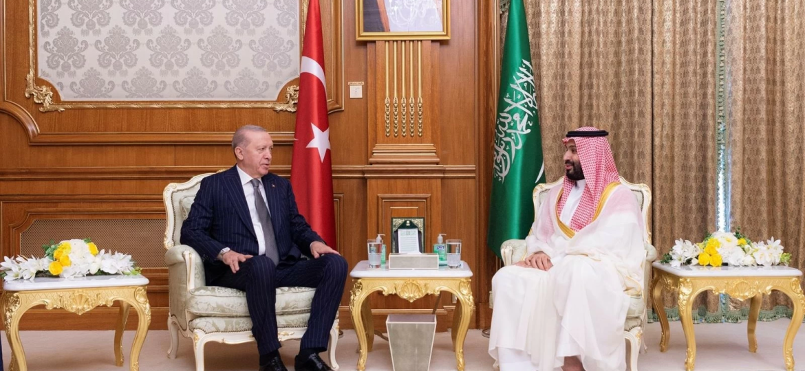أردوغان يدين الهجمات الحوثية في اتصال مع ولي العهد